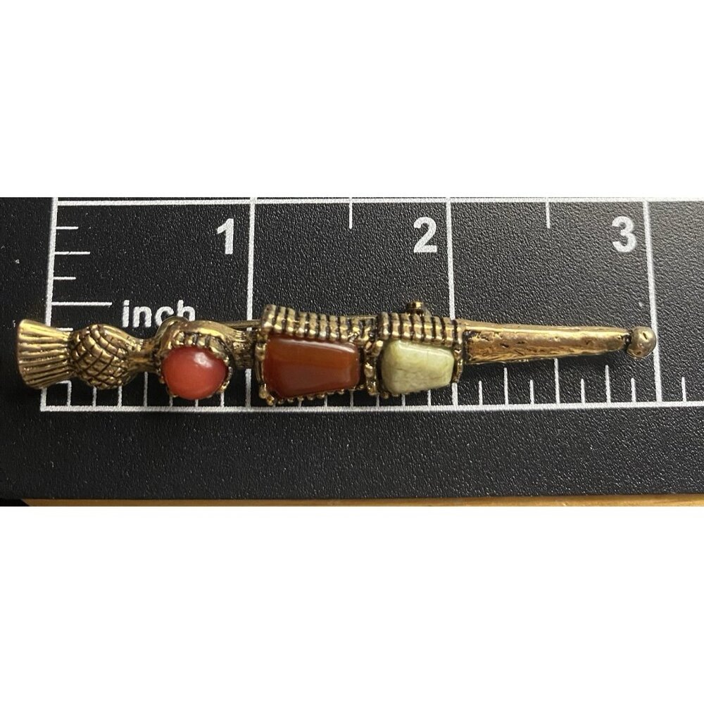 Vintage Scottish Style Thistle Dirk Kilt Pin Brooch Gold Tone Faux Agate 3" - Picture 3 of 7